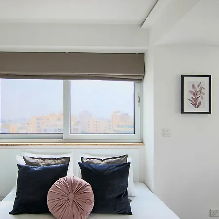 Phaedrus Living: Luxury 507 * Nicosia